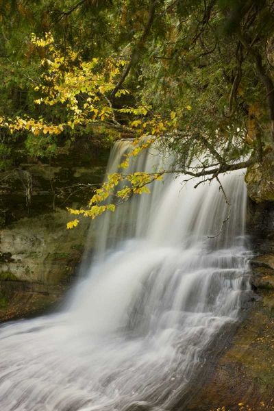 MI, Hiawatha NF Laughing Whitefish Falls in fall